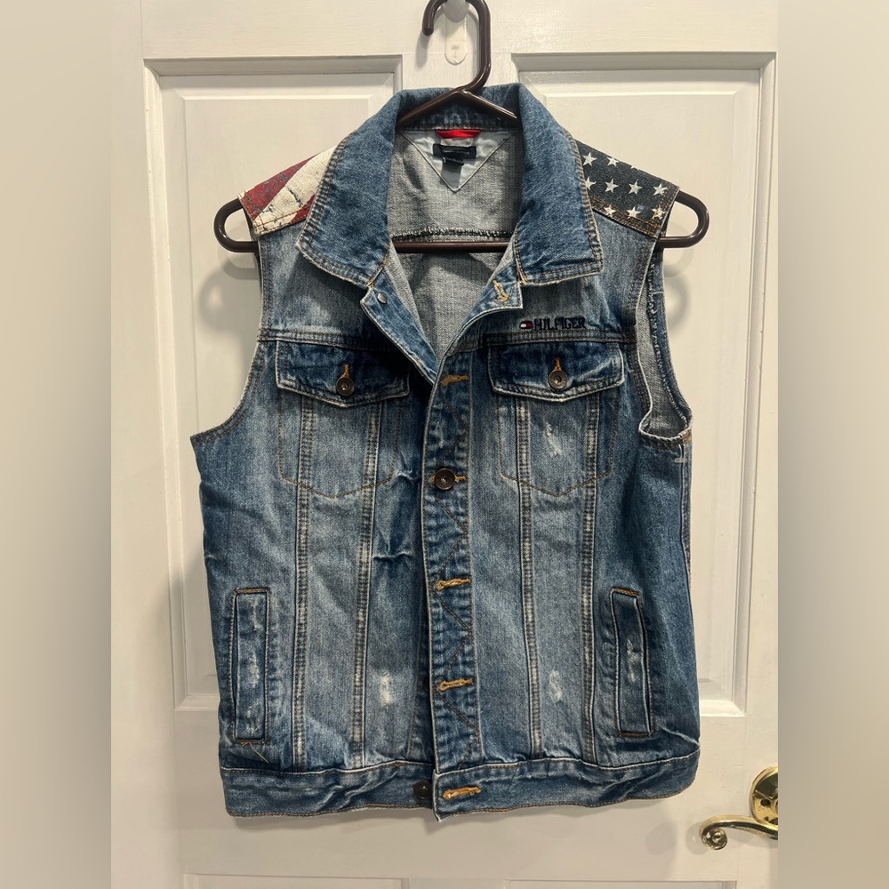 TOMMY HILFIGER Denim Distressed Patriotic American Flag Vest SIZE LARGE 16/18
